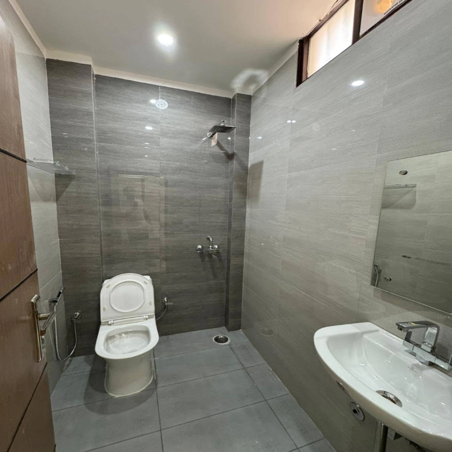 bathroom 6